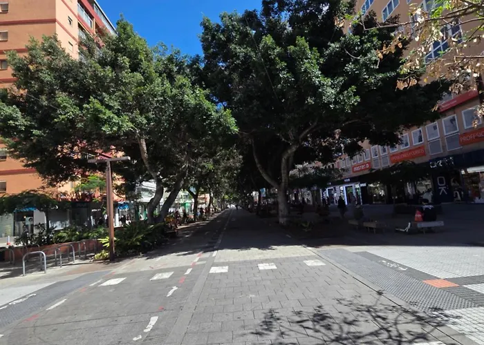 Piso Zona Mesa Y Lopez דירה *